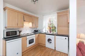 selfcatering-kitchen