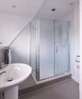 showwer room