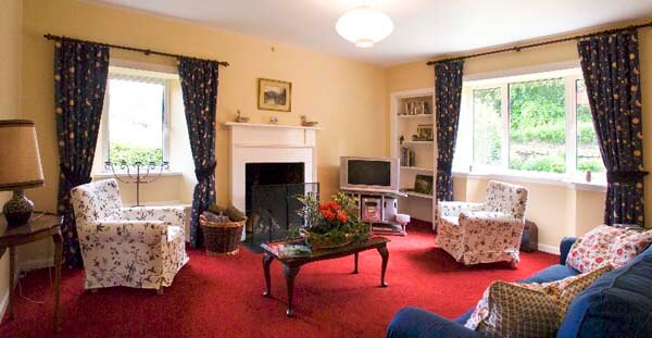 sitting room with TV