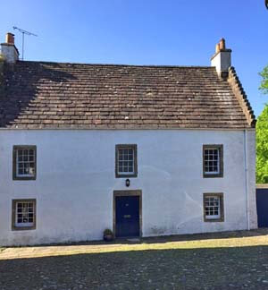 holiday cottage front
