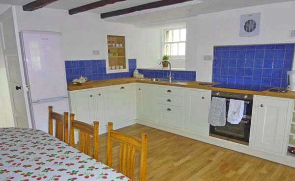 cottage kitchen
